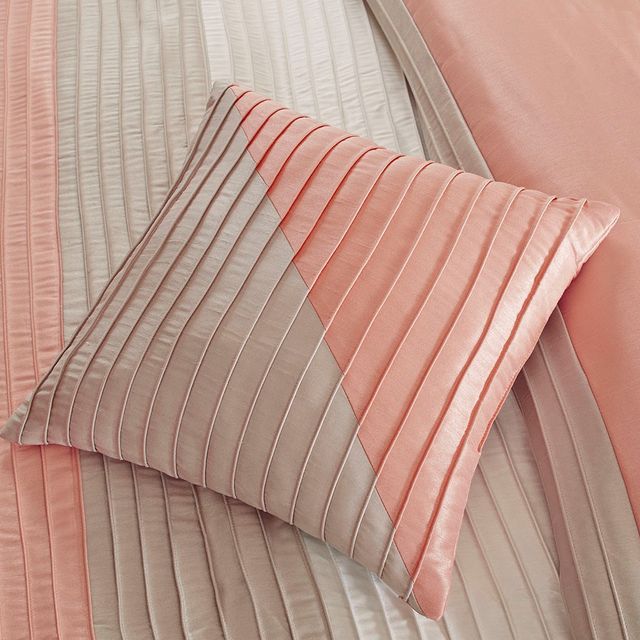 Olliix by Madison Park 7 Piece Coral Queen Amherst Comforter Set-3