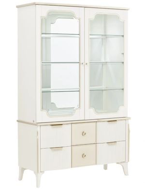 Click to view more images of the product.