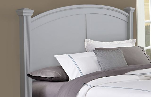 Vaughan-Bassett Bonanza Gray California King Poster Bed-2