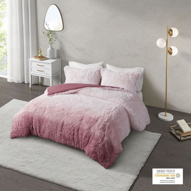 Olliix by CosmoLiving Cleo Blush Full/Queen Ombre Shaggy Fur Comforter Set-4