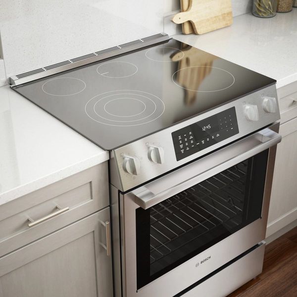 Bosch Benchmark® 30" Stainless Steel Slide In Electric Range