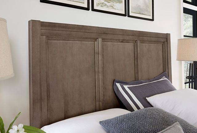 Vaughan-Bassett Cool Farmhouse Gray Queen Panel Storage Bed-2
