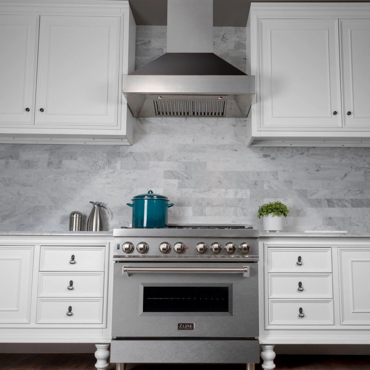 ZLINE Range Hood - Thumbnail 3