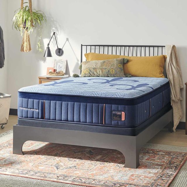 Stearns & Foster® Lux Hybrid Firm Tight Top Twin XL Mattress-1