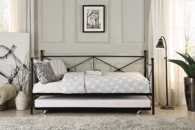 Mazin Furniture Jones Daybed-1