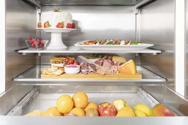 Thermador® Freedom® 19.6 Cu. Ft. Stainless Steel Built-In Bottom Freezer Refrigerator-4