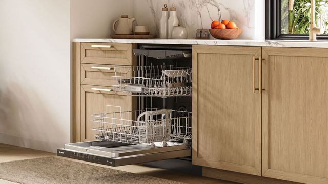 Bosch® 500 Series 24'' Anti Fingerprint Stainless Steel Top Control Built In Dishwasher-10