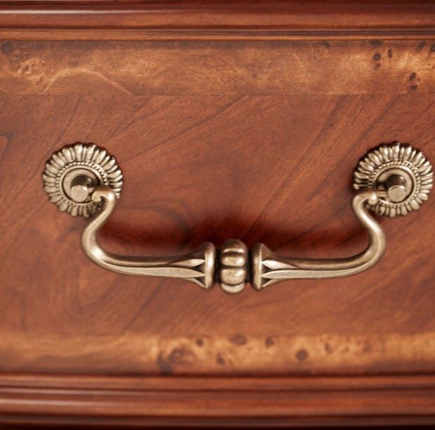 Michael Amini® Cortina® Brown/Honey Walnut Storage Bench-3