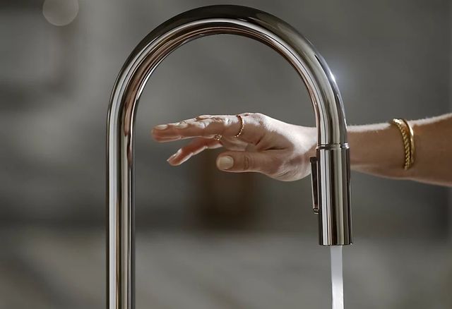 KOHLER® Billet® Vibrant French Gold Touchless Kitchen Sink Faucet with 2-Function Sprayhead-4