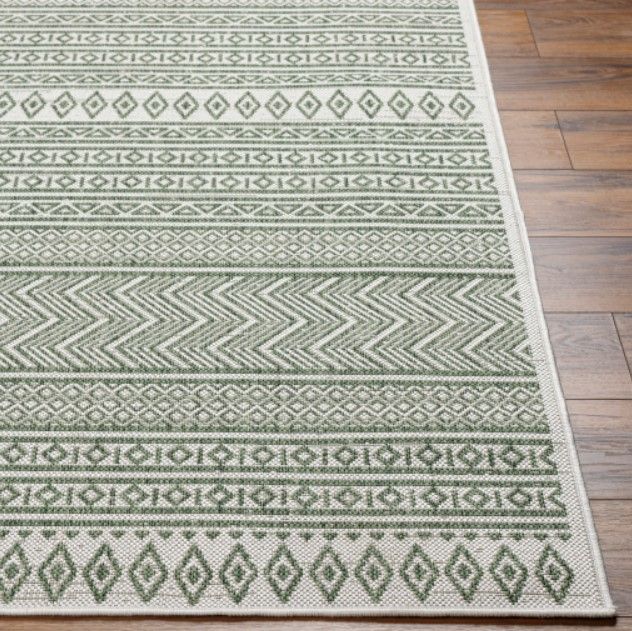 Surya Eagean Green 4'x6' Area Rug-4