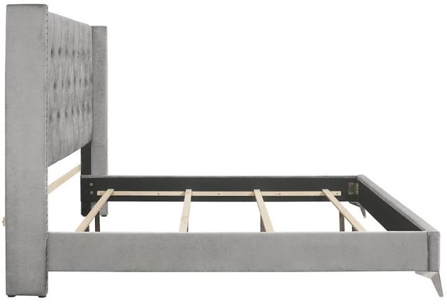 New Classic® Home Furnishings Huxley Gray Eastern King Panel Bed-2