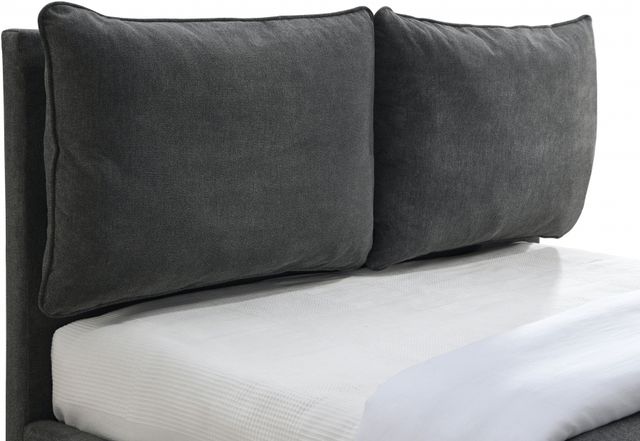 Meridian Furniture Misha Pepper Black Queen Bed-2