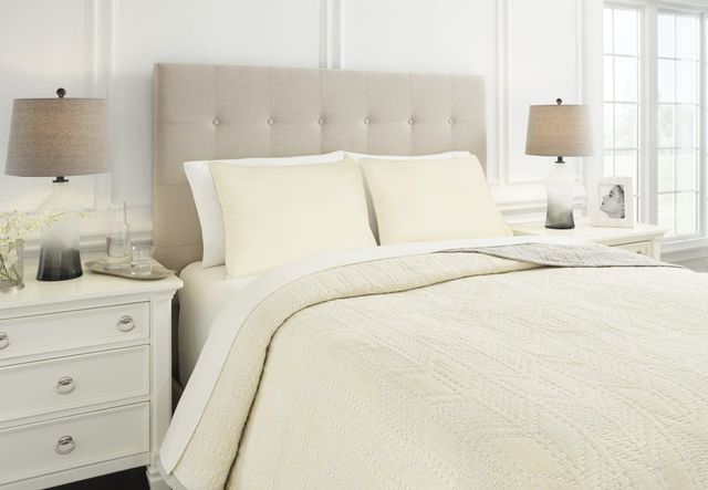 Signature Design by Ashley® Jaxine Gray/White/Cream King Coverlet Set-4
