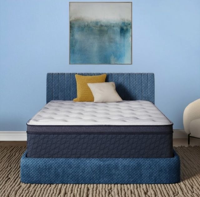 TrueRest Elevate 2.0 Hybrid 15" Firm Pillow Top Twin Mattress-1