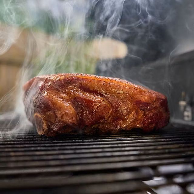 Weber® Stainless Steel Wet Smoke Pan-3