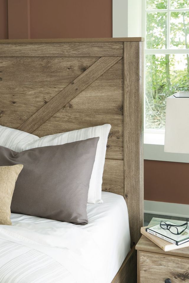 Signature Design by Ashley® Shurlee Light Brown King Crossbuck Panel Headboard-2