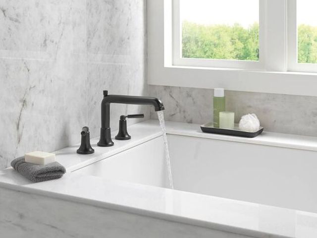 Delta Saylor® Matte Black 2-Handle Roman Tub Trim-1