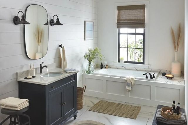 Peerless Elmhurst® Oil Rubbed Bronze Roman Tub Trim Kit-2