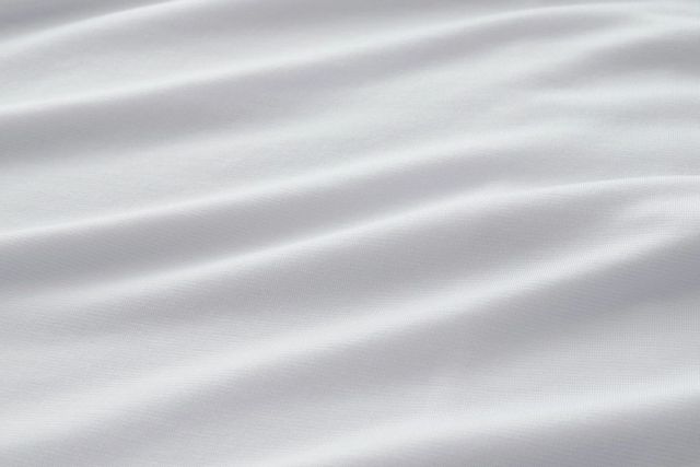 Tempur-Pedic® TEMPUR-Breeze® 4-Piece White TENCEL™ Lyocell King Sheet Set-5