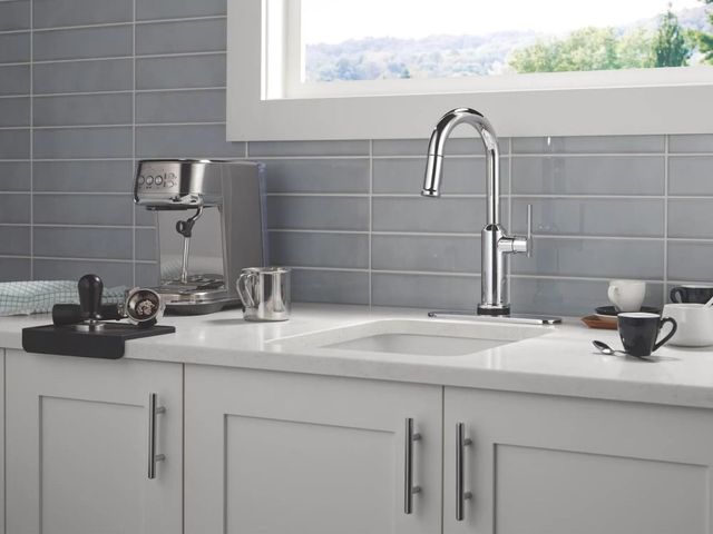 Delta Cordova™ Lumicoat® Chrome Touch2O® Bar / Prep Faucet with Touchless Tech -1