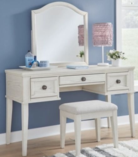 Robbinsdale Vanity Set - Antique White