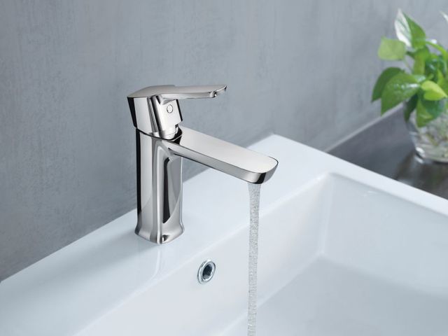 Delta Modern Chrome 6" Single Handle Project-Pack Bathroom Faucet with Drain-1