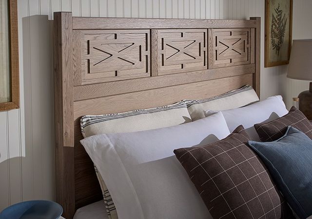 Vaughan-Bassett Tide & Timber Gray Oak California King Panel Bed-3