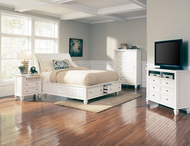 Coaster® Sandy Beach White Eastern King Storage Bed-2