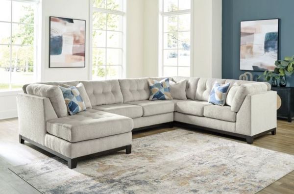 Benchcraft Maxon Place 3-Piece Stone Left-Arm Facing Sectional and Chaise