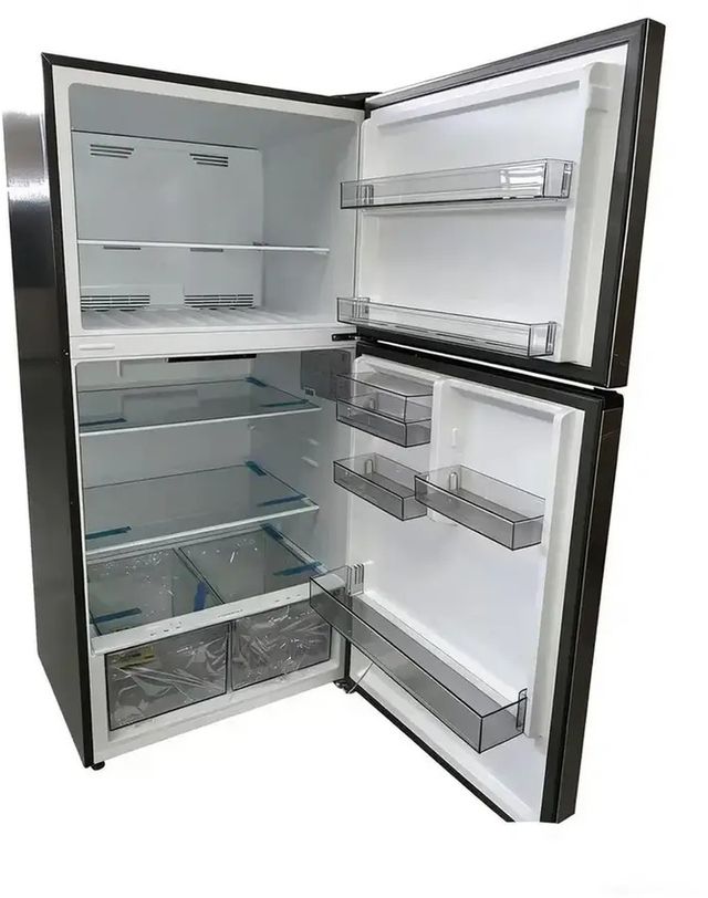 Verona® 33” 24 Cu. Ft. Stainless Steel Look Top Freezer Refrigerator-3