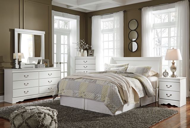 Signature Design by Ashley® Anarasia White Queen Sleigh Headboard-3