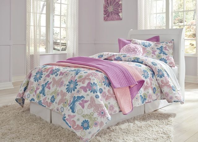 Signature Design by Ashley® Anarasia White Twin Sleigh Headboard-1