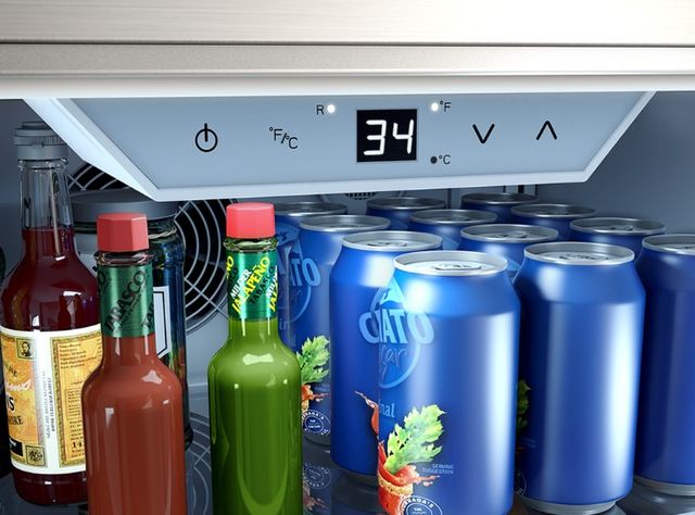 Zephyr Presrv™ 24" Stainless Steel Outdoor Under-Counter Refrigerator -5