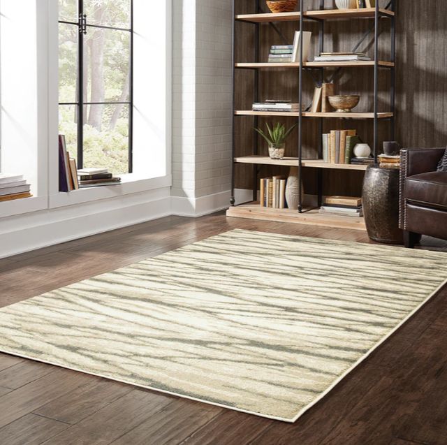 Oriental Weavers™ Carson 5'x7' Style 6 Area Rug-1