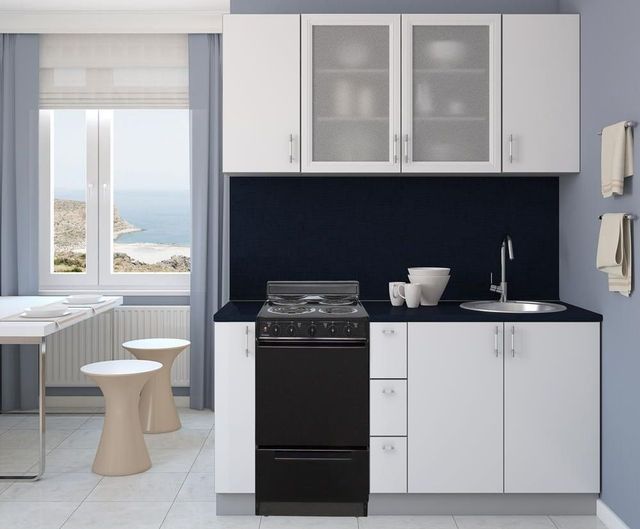 Premier 20" Black Freestanding Electric Range-1