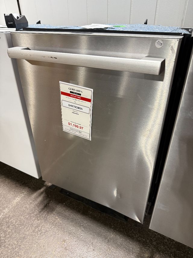 Bosch® 800 Series 24" Stainless Steel Top Control Built-In Dishwasher-0