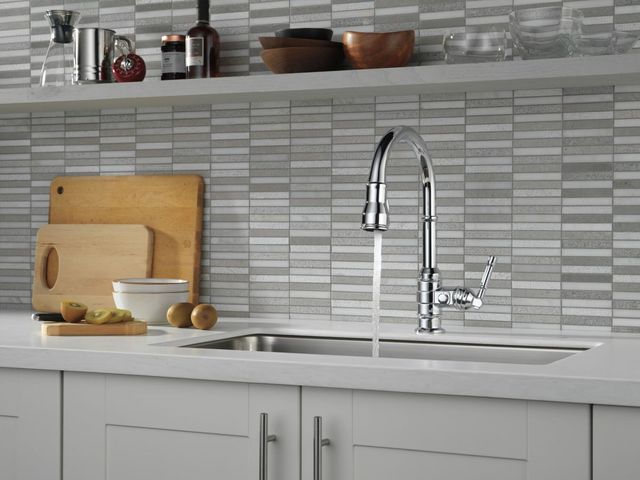 Delta Broderick® Chrome Single Handle Kitchen Faucet-1