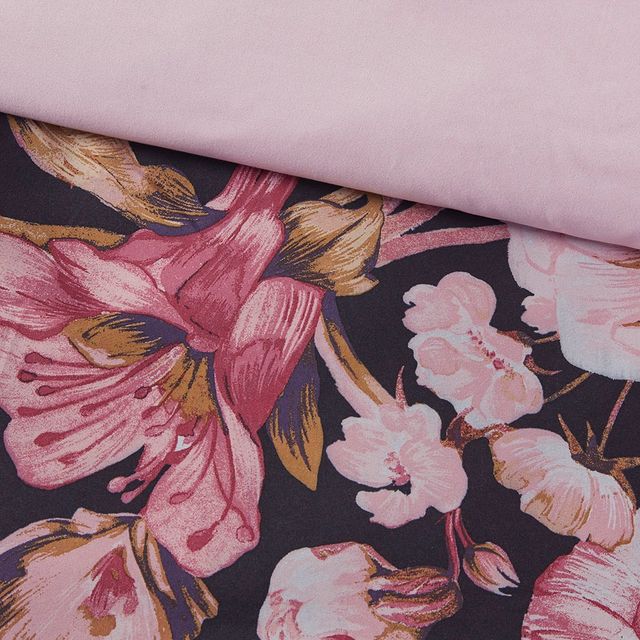 Olliix by Intelligent Design Gabriella Black Full/Queen Floral Printed Comforter Set-2