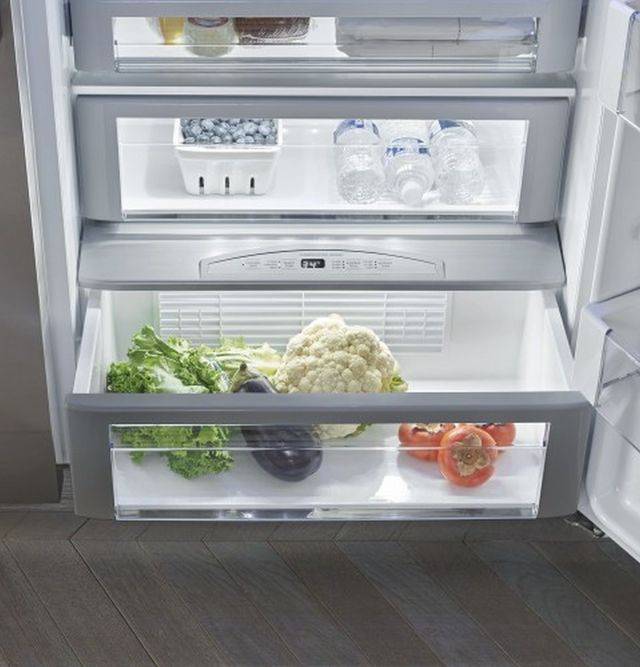 Monogram® 36 in. 20.2 Cu. Ft. Stainless Steel Built In Counter Depth Side-by-Side Refrigerator-8