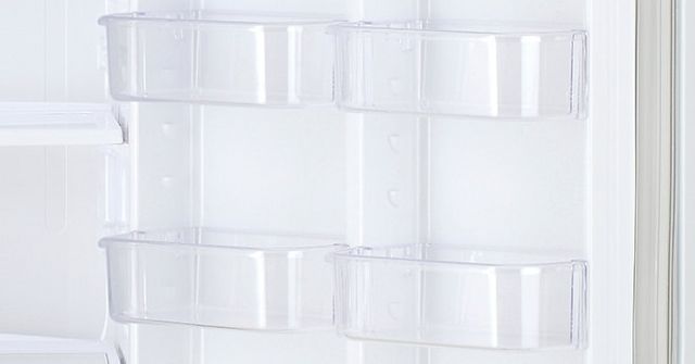 Crosley® 30 in. 18.3 Cu. Ft. Stainless Look Top Freezer Refrigerator-5
