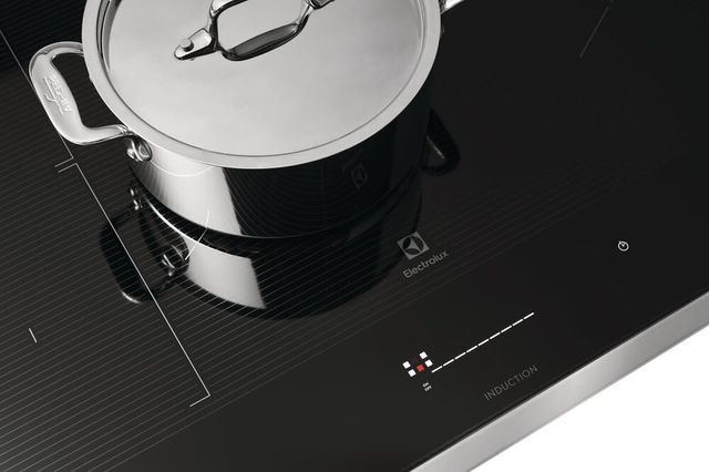 Electrolux 36" Black/Stainless Steel Induction Cooktop-4