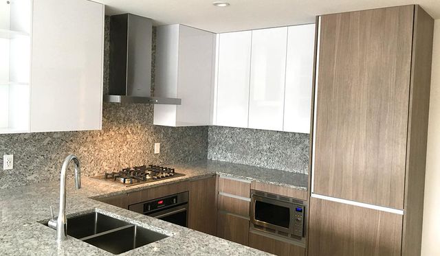 Faber Stilo 30" Stainless Steel Wall Mounted Range Hood-2