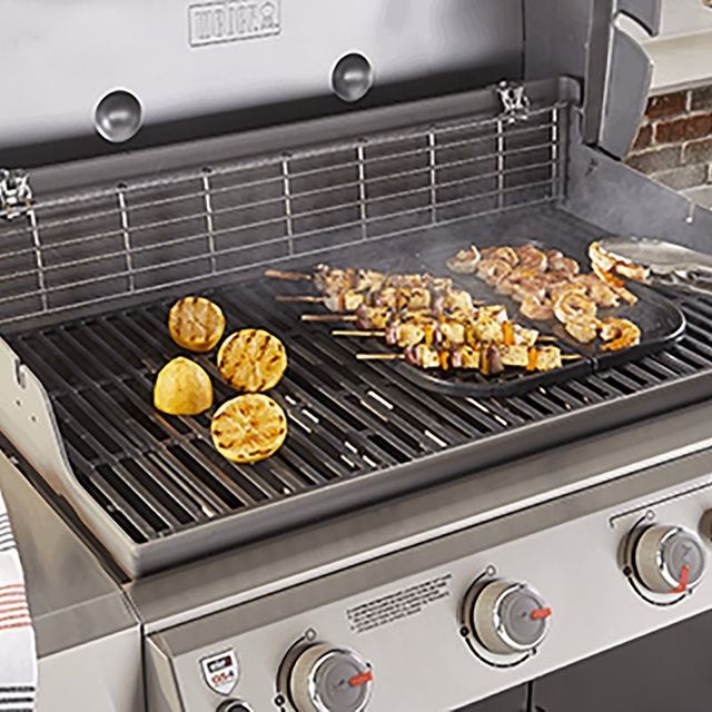 Weber® Slate Cast Iron Grill & Griddle-3
