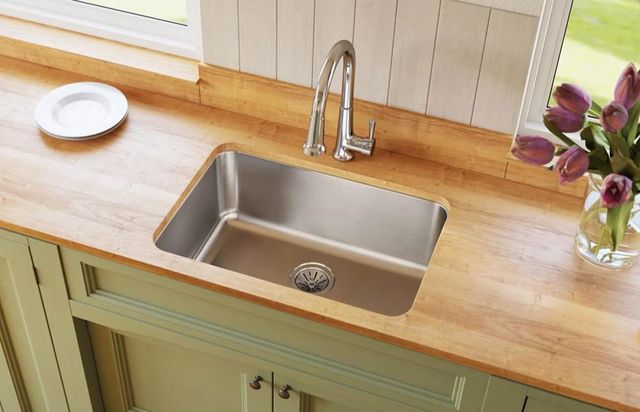 Elkay Lustertone® Classic Lustrous Satin 26-1/2" x 18-1/2" x 10" Single Bowl Undermount Sink-2