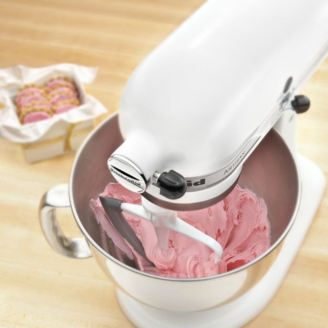 KitchenAid® 4.8 L Tilt Head Flex Edge Coated Beater-2
