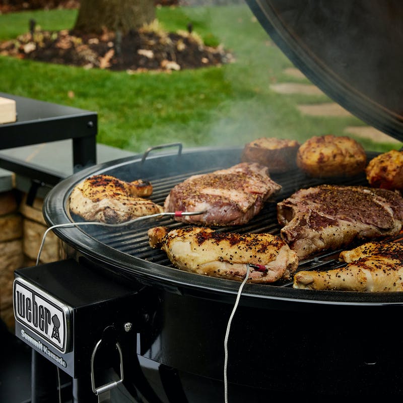 Weber® Grills® Summit® Kamado E6 Black 24