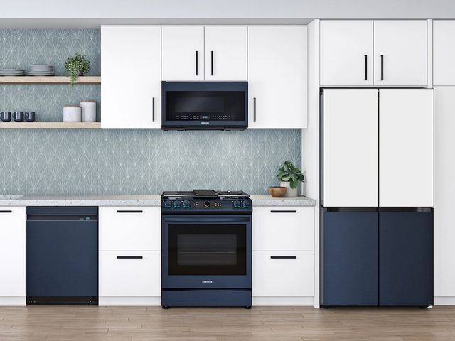 Samsung 2 Piece Fingerprint Resistant Navy Steel Kitchen Package-4