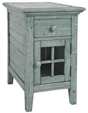 Click to view more images of the product.