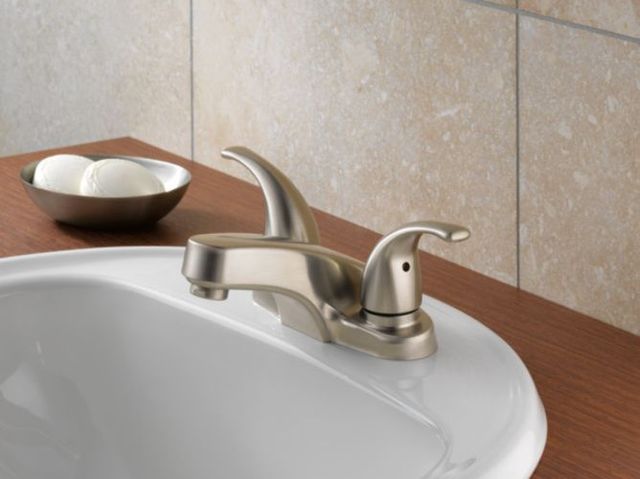 Peerless Core Brushed Nickel 4" 2-Handle Lever Bathroom Faucet-1