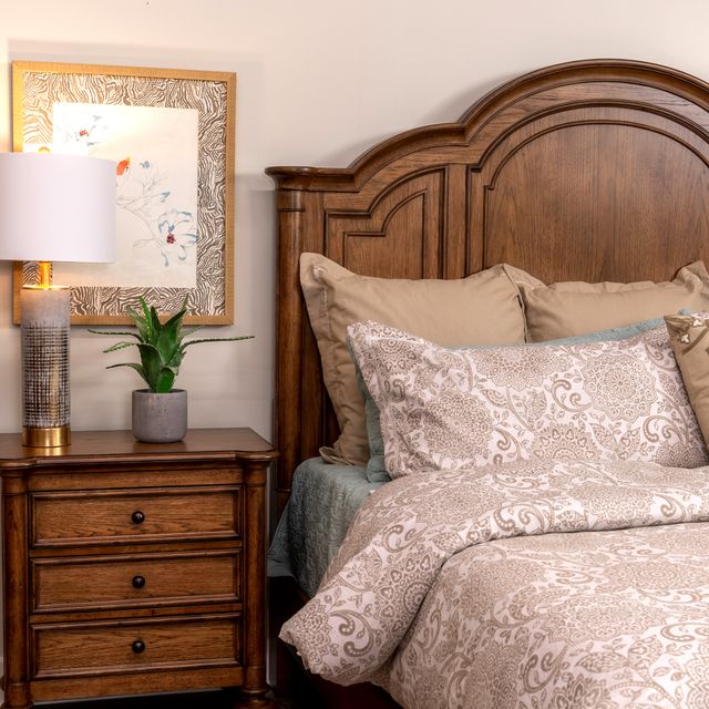 Berkshire King Bedroom Set-1